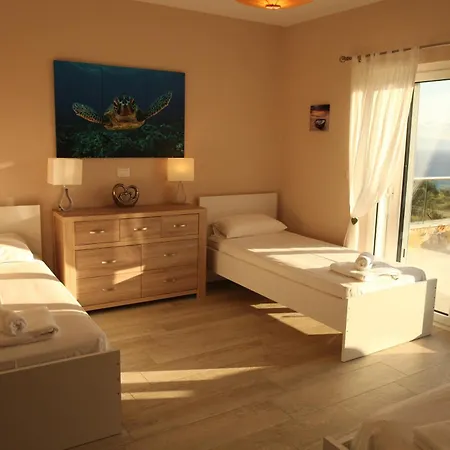 Darymine Villa *