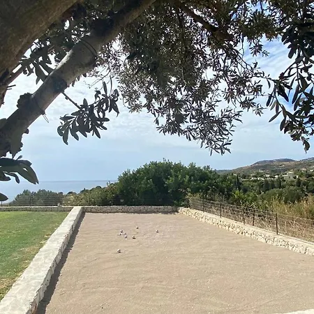Darymine * Skala (Kefalonia)