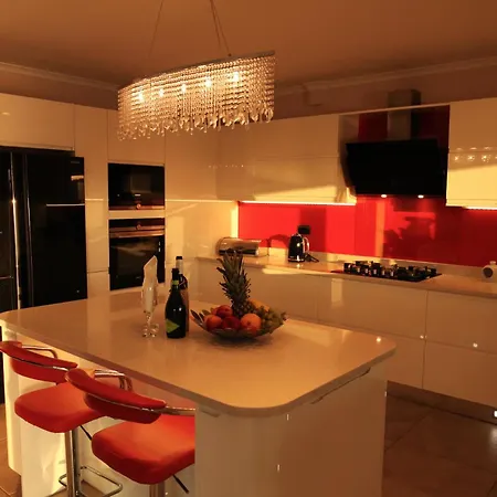 Darymine Villa *