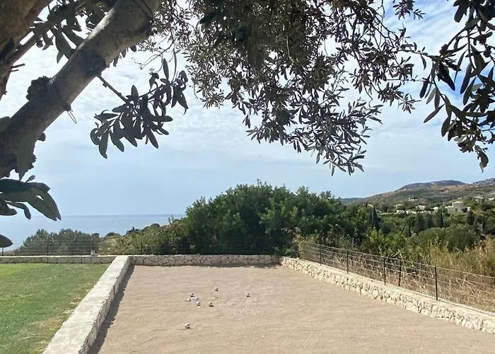 Darymine * Skala (Kefalonia)